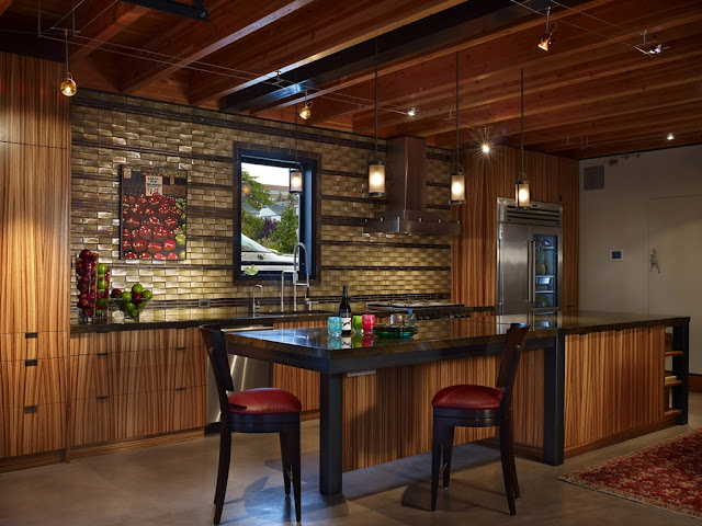 Photo of dining room inside of floating home