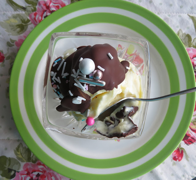 Chocolate Shell Ice Cream Topping