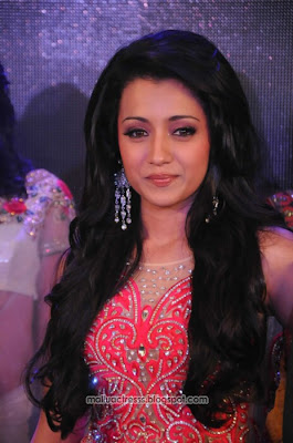 Trisha at Sidney Sladen's UNIQ Present stills