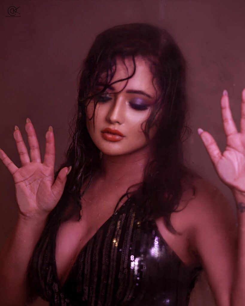 Pictures: Rashami Desai Is A Stunner In A Black Sequin Dress