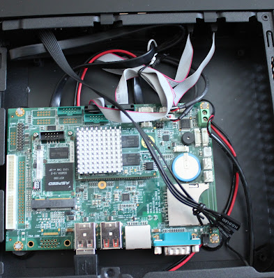 ICOP VEX2-6427 board placed inside Akasa Cyper SPX case