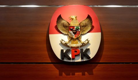 Logo Komisi Pemberantasan Korupsi (KPK) di Gedung Merah Putih KPK, Rasuna Said, Jakarta