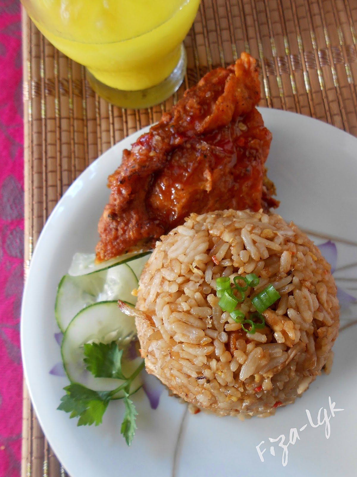  NASI  GORENG  AYAM  Fiza s Cooking