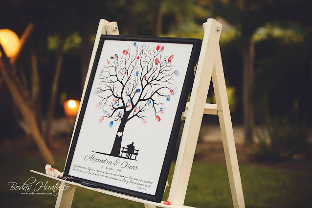 Boda en playa, libros de firmas, Bodas Huatulco, beach wedding.