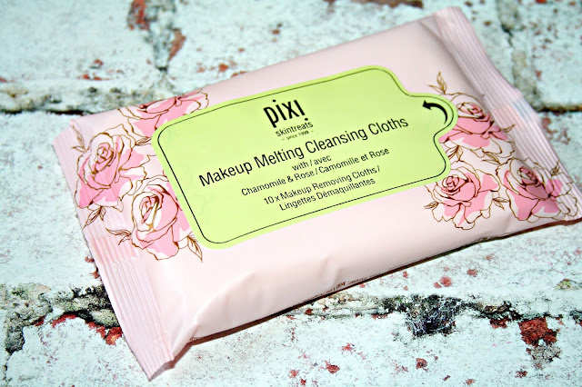 Pixi skintreats Makeup melting cleansing cloths