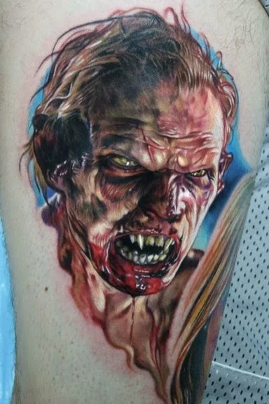 foto con un  tatuaje de zombie