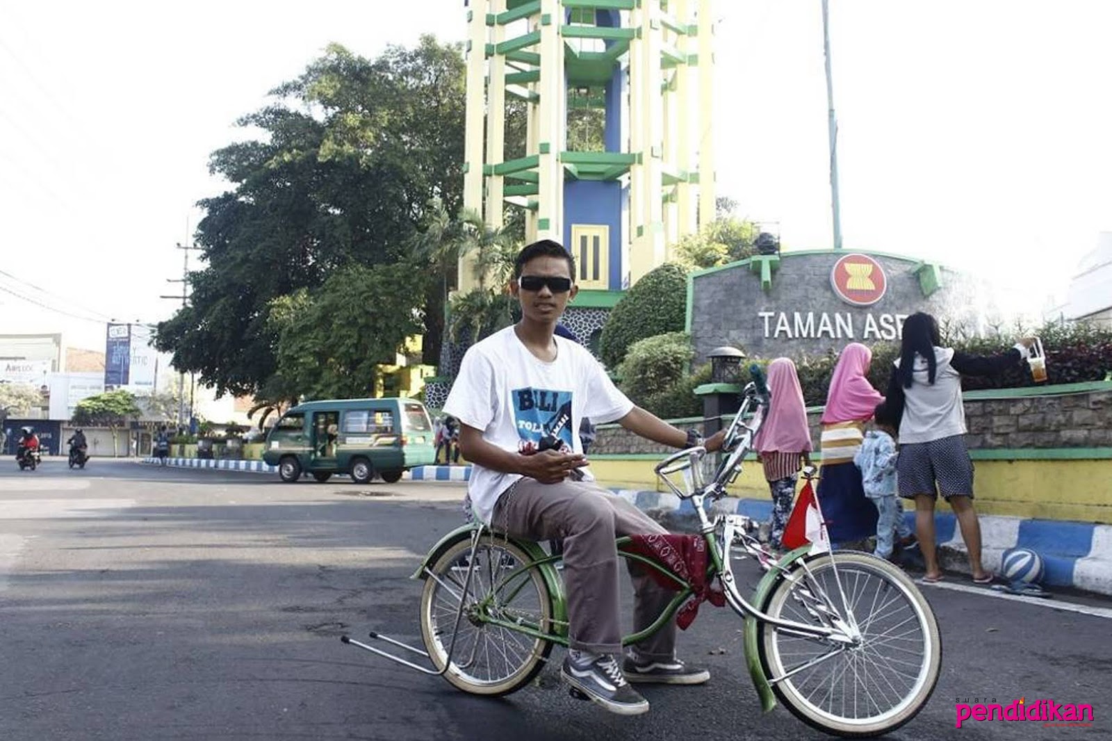 Sepeda Lowrider Desain Unik Dan Nyentrik