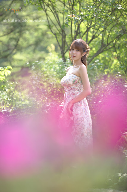 Heo-Yun-Mi-Strapless-Dress-36-very cute asian girl-girlcute4u.blogspot.com