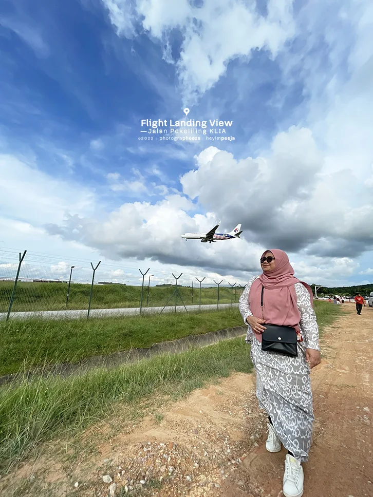 flight landing view jalan pekeliling klia