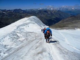 descenso-del-gran-paradiso-alpes-italia-enlacima