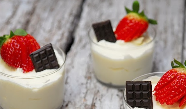 Mousse de chocolate blanco