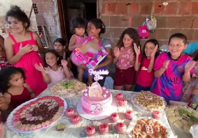 Menina que ganhou bolo de areia recebe aniversário de verdade