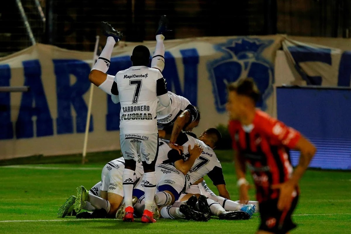 Gimnasia vs Patronato