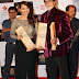 Sonakshi Sinha & Amitabh Bachchan at Big Star Entertainment Awards 2013