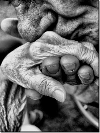 2-inspiring-photograph-old-age