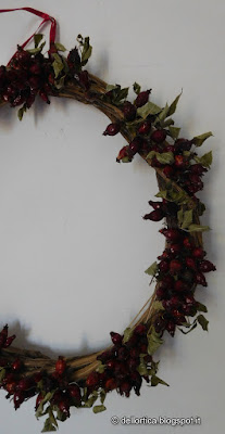 Ghirlande addobbi centrotavola lavanda rose confetture tisane sali aromatici alla fattoria didattica dell ortica a Savigno Valsamoggia Bologna in Appennino vicino Zocca
