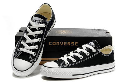 Giày converse nam màu đen