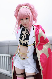 Shirayuki Himeno cosplay as Anya Alstreim from Code Geass