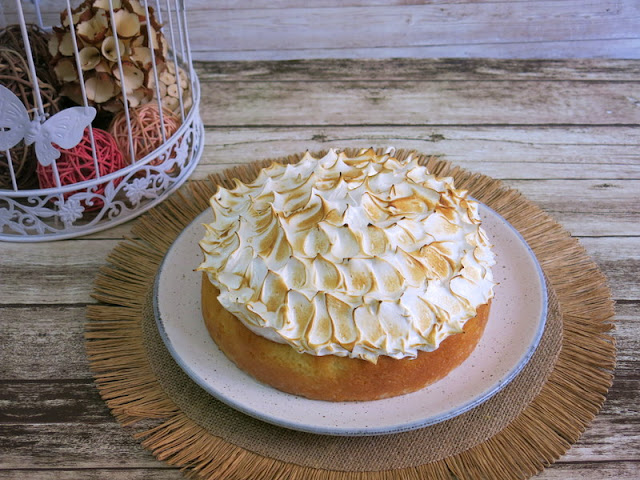 TARTA BIENMESABE DE COCO