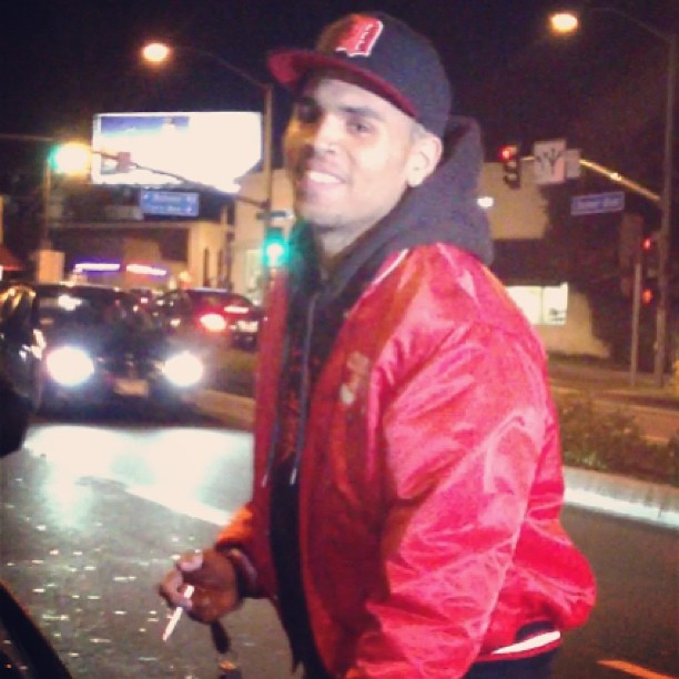 VIDEOS PICTURES Of Chris Brown Hood Leaving Bootsy Bellows