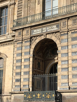 Antique gallery of The Louvre in Paris