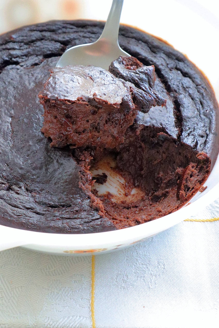 Banana, chocolate and tahini pudding on a baking dish