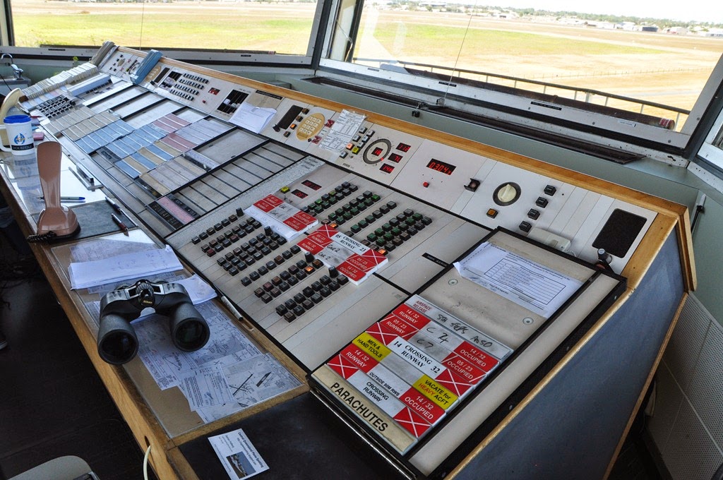 Central Queensland Plane Spotting: A Quick Look Inside the ...