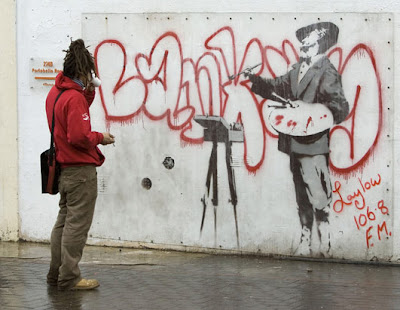 uk graffiti artist banksy. graffiti artist Banksy