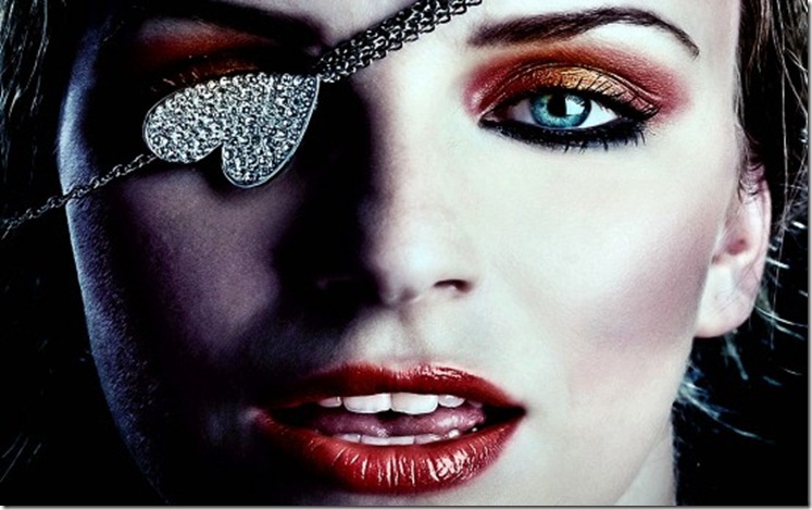 makiyazh glaz(eye makeup)макияж глаз,камерон диаз,сердце,стразы,красныегубы,глаза,красивые глаза,красивое лицо
