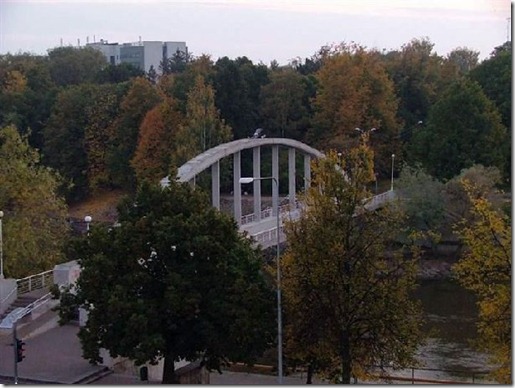 clip_image001