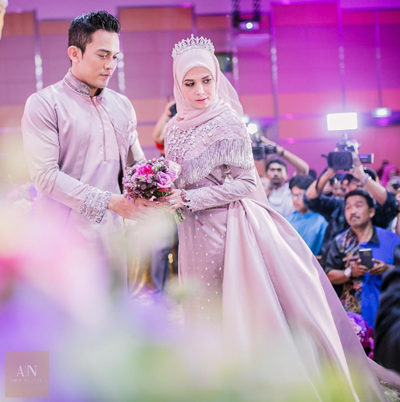 [14 Gambar] Momen Resepsi Perkahwinan Saharul Ridzwan 