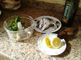 Sardines, lemon, garlic, coriander, parsley, extra virgin olive oil