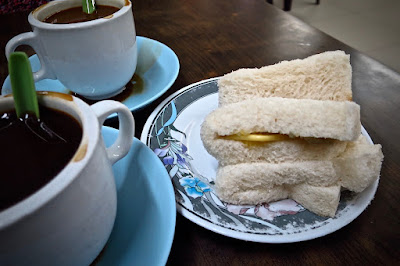 Tong Ah Eating House (東亞餐室), kaya butter bread