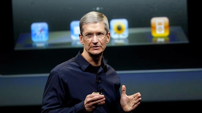 Tim Cook dona il suo patrimonio in beneficenza