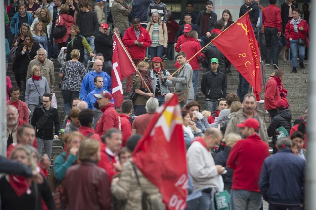 Tízezreket várnak a kormányellenes tüntetésekre