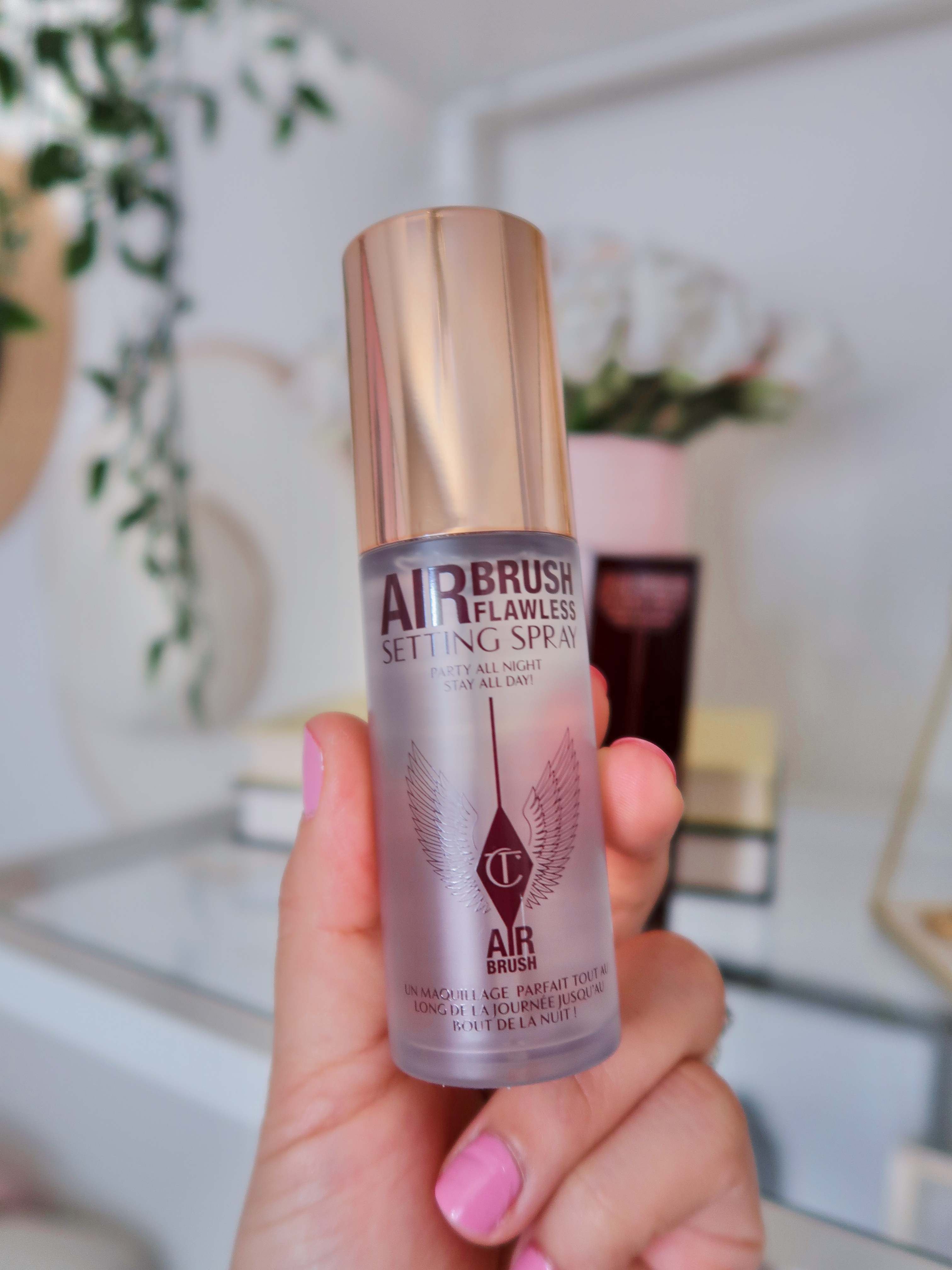 12HR Wear Test + Review: Charlotte Tilbury Airbrush Flawless Setting Spray, Your Girl Jess
