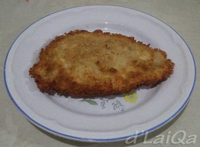 Chicken Cordon Blue yang telah digoreng