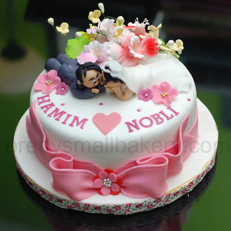 Kek hantaran kahwin : HAMIM & NOBLI - Prettysmallbakery