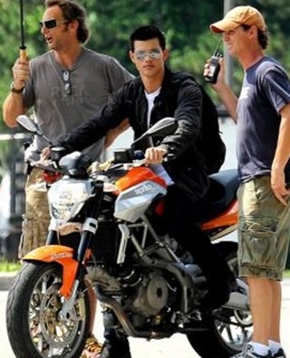 TAYLOR LAUTNER motorcycle-man