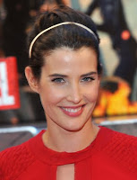 Cobie Smulders Golden Headband Hairstyle