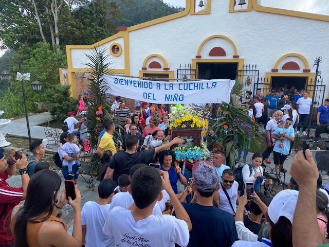 En Zea devotos al Santo Niño de la Cuchilla participaron en su tradicional bajada