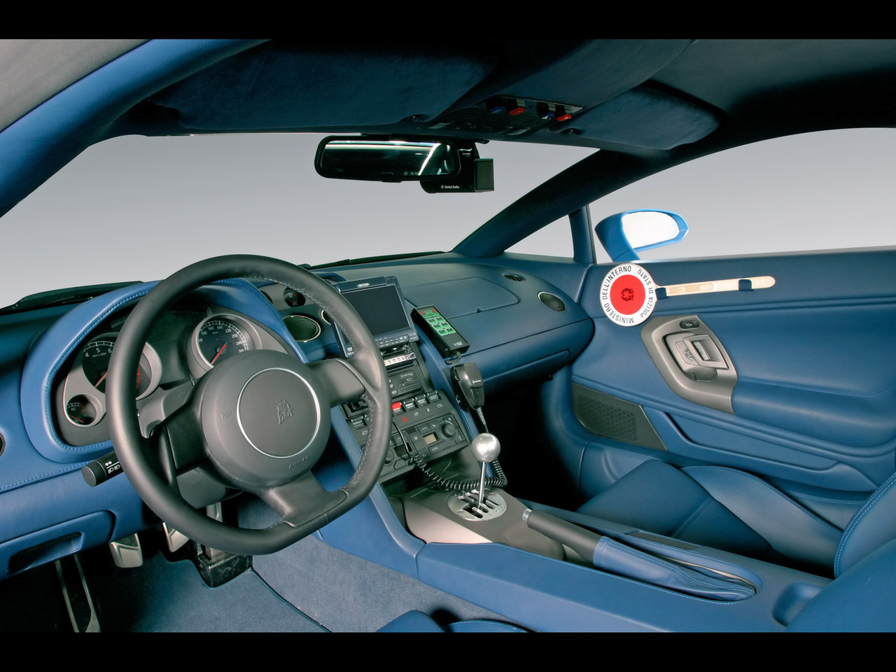 Lamborghini Gallardo - Italian State Police Car - Interior | car