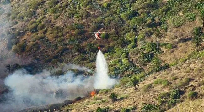 controlado  incendio de Alojera,  Vallehermoso, La Gomera