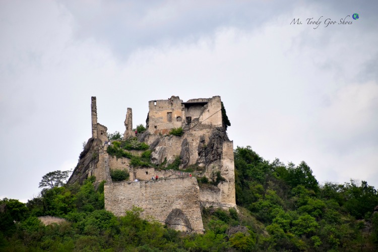 Durnstein : A fairy tale medieval town may be the most picturesque town in Austria | Ms. Toody Goo Shoes #austria #danuberivercruise #Durnstein