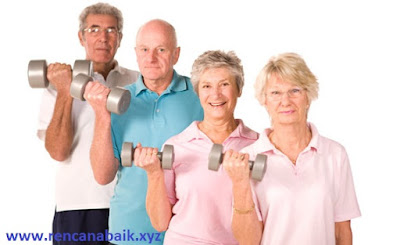 Mencegah Dan Mengobati Penyakit Osteoporosis