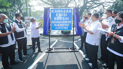 Mau Parkir di Area Balai Kota Bandung ?  Wajib Lulus Emisi