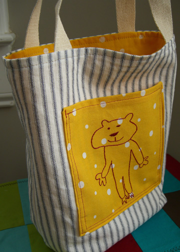 ... wp-contentuploads200903childs-artwork-tote-bag1.pdf