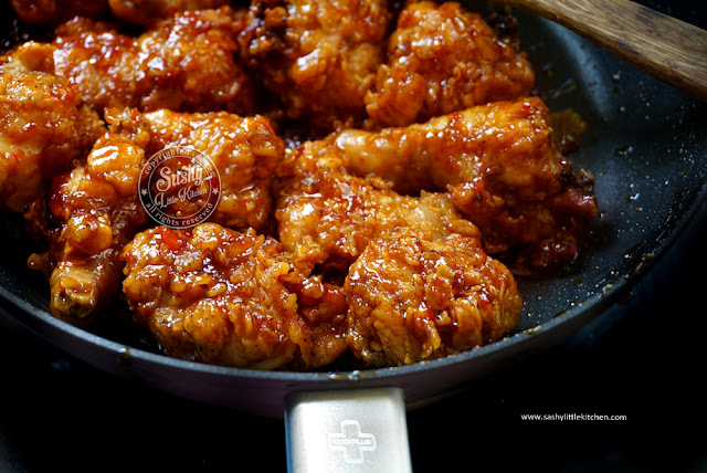 Crispy Chicken in Hot Sauce  (Memasak dengan LOCK&LOCK Hard&Light)