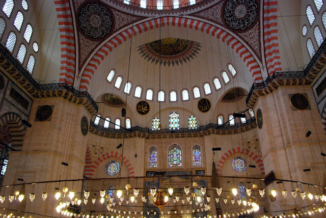 Сулеймание (Süleymaniye Camii), Стамбул, Турция.