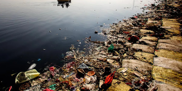 Why are Indians willing to bathe in the world's most polluted river?